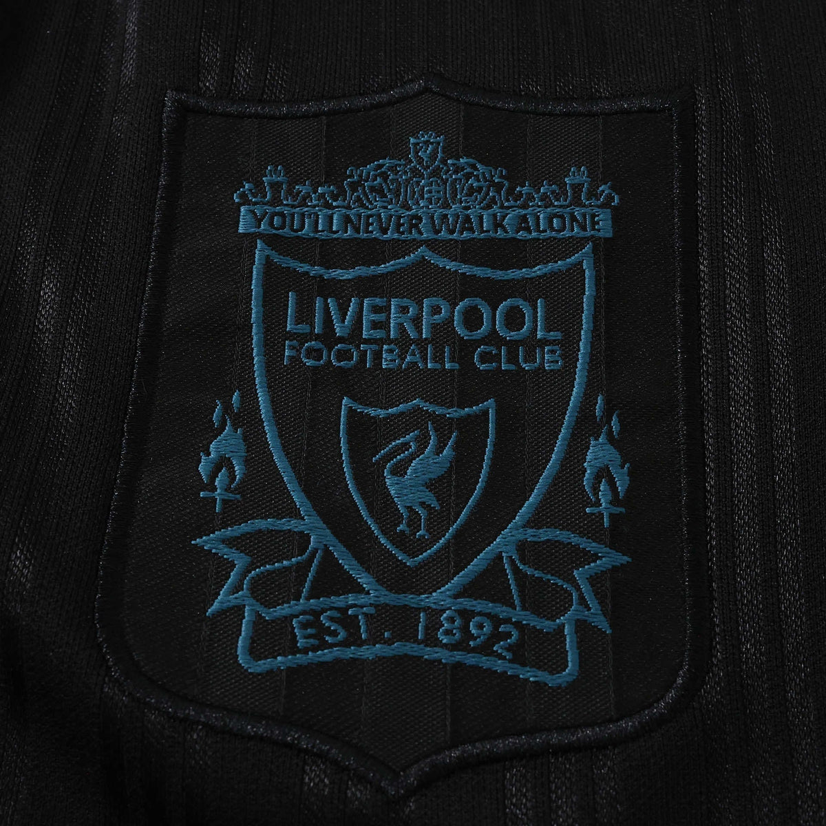Liverpool - Retro 1995 Jersey