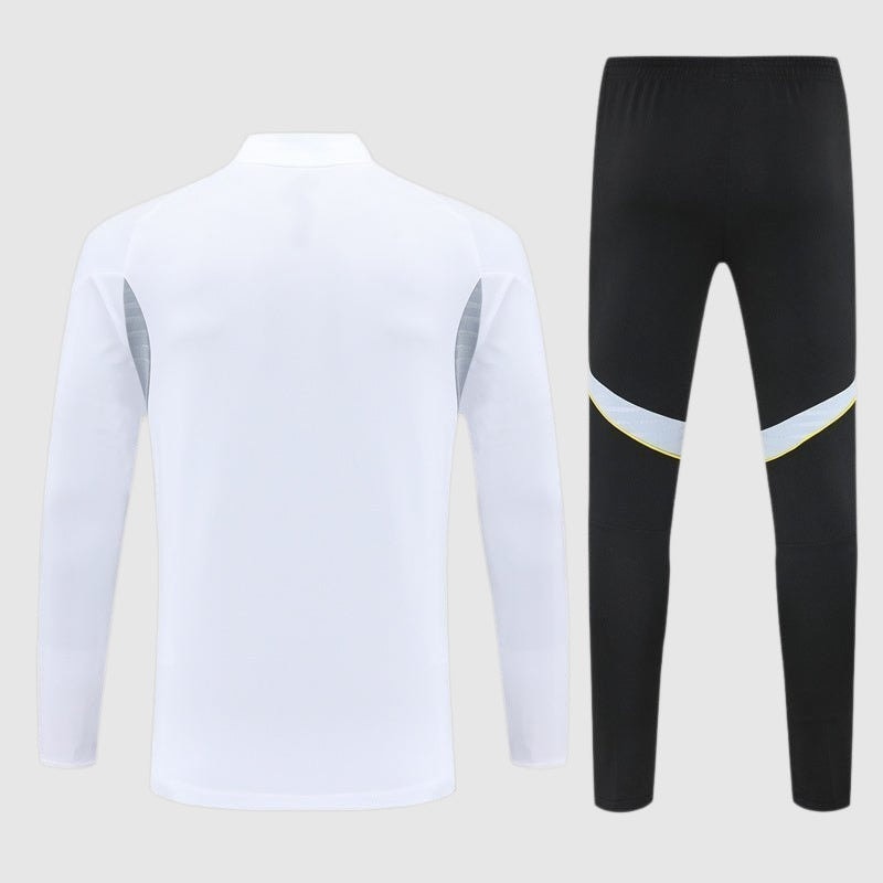Real Madrid - Home 25/26 Tracksuit Kit