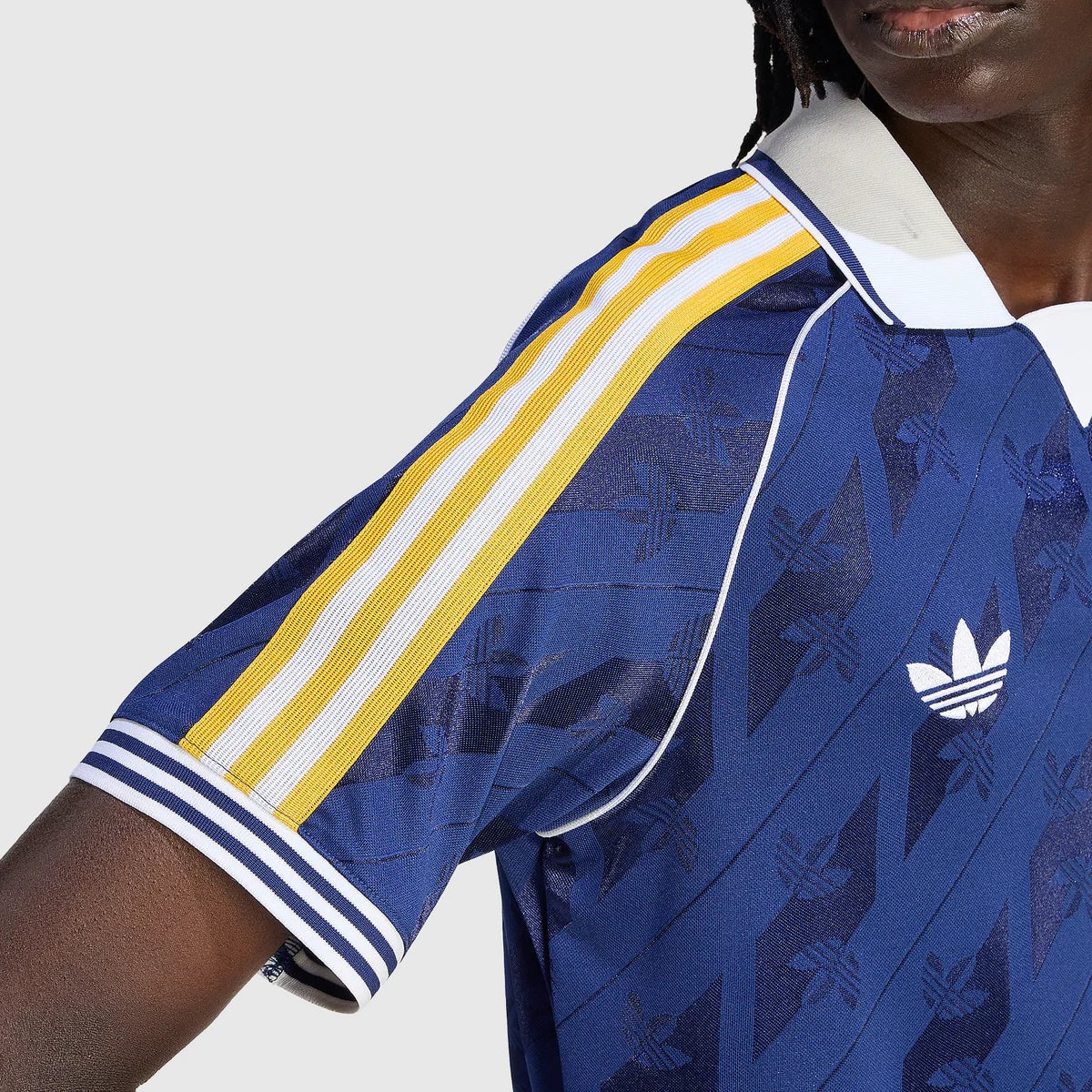 Real Madrid - Travel 25/26 Men's Jersey