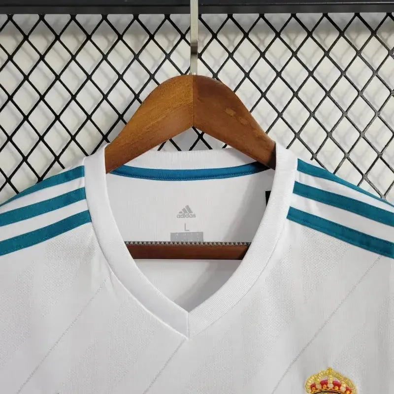 Real Madrid - Retro Home 2017/18 Jersey