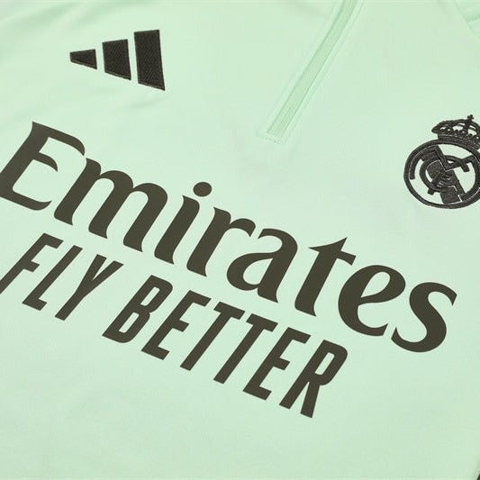 Real Madrid - Training 25/26 Tracksuit Kit