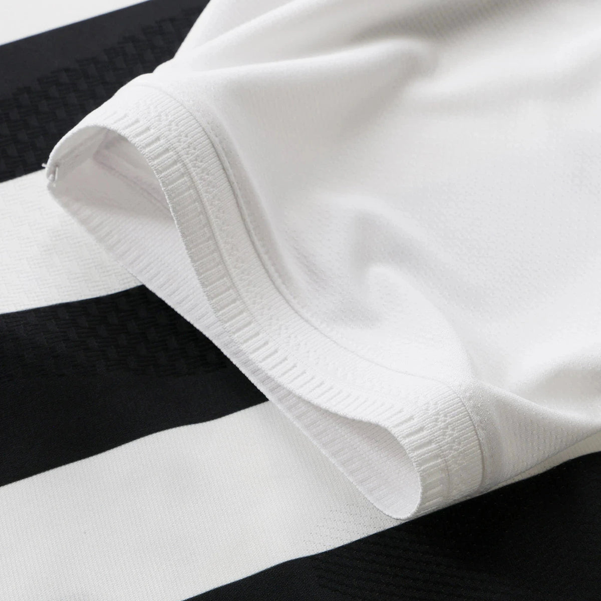 Juventus - Home 26/27 Player Edition Jersey