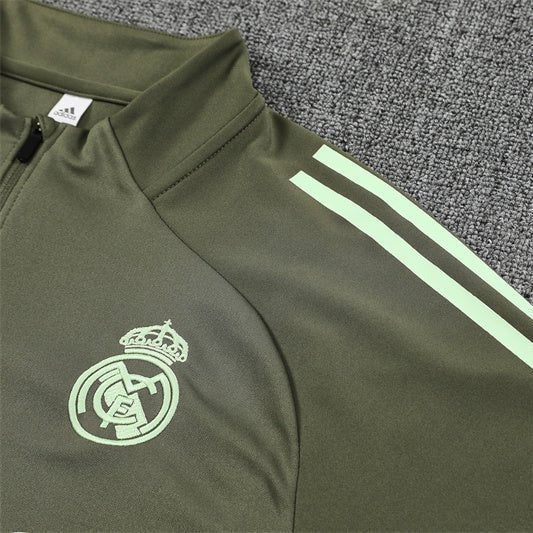 Real Madrid - Training 25/26 Tracksuit Kit