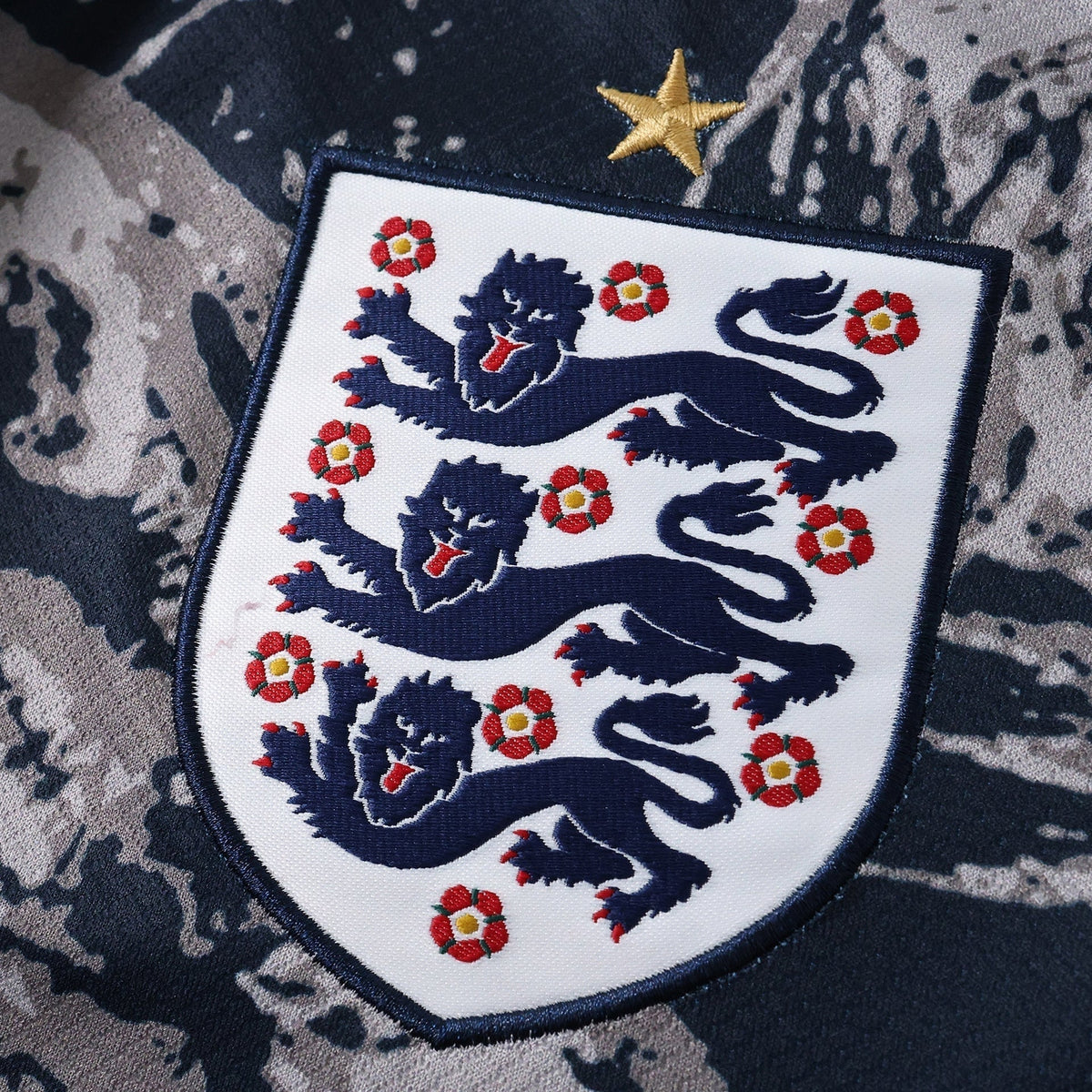 England - Training Top 26/27