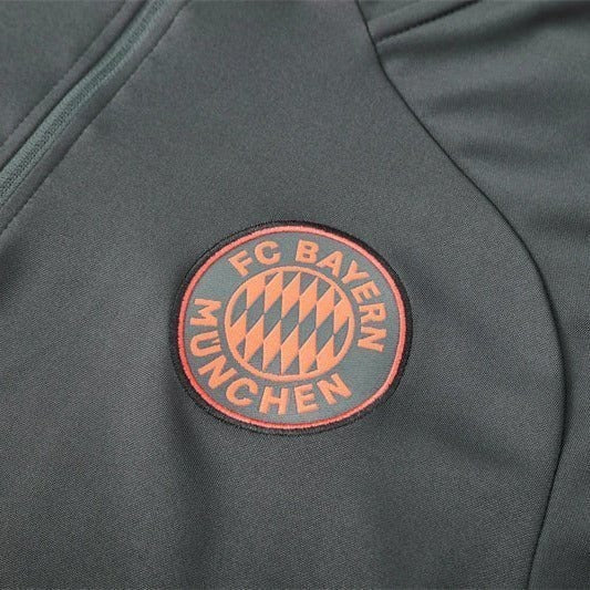 Bayern Munich - Training 25/26 Tracksuit Kit