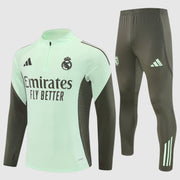 Real Madrid - Training 25/26 Tracksuit Kit