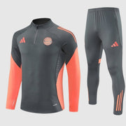 Bayern Munich - Training 25/26 Tracksuit Kit