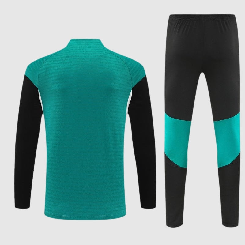 Liverpool - Training 25/26 Tracksuit Kit