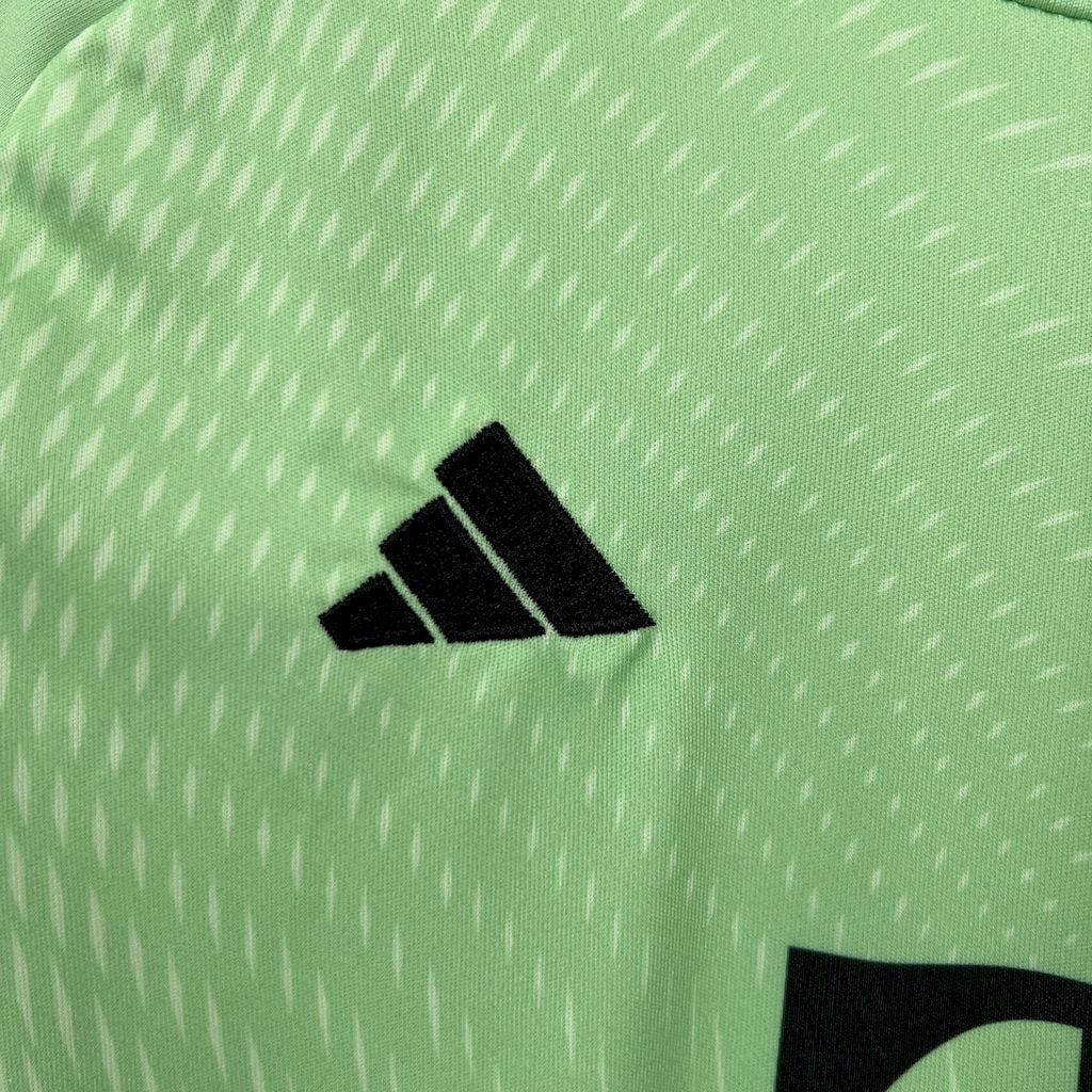 Bayern Munich - Goalkeeper 25/26 Jersey