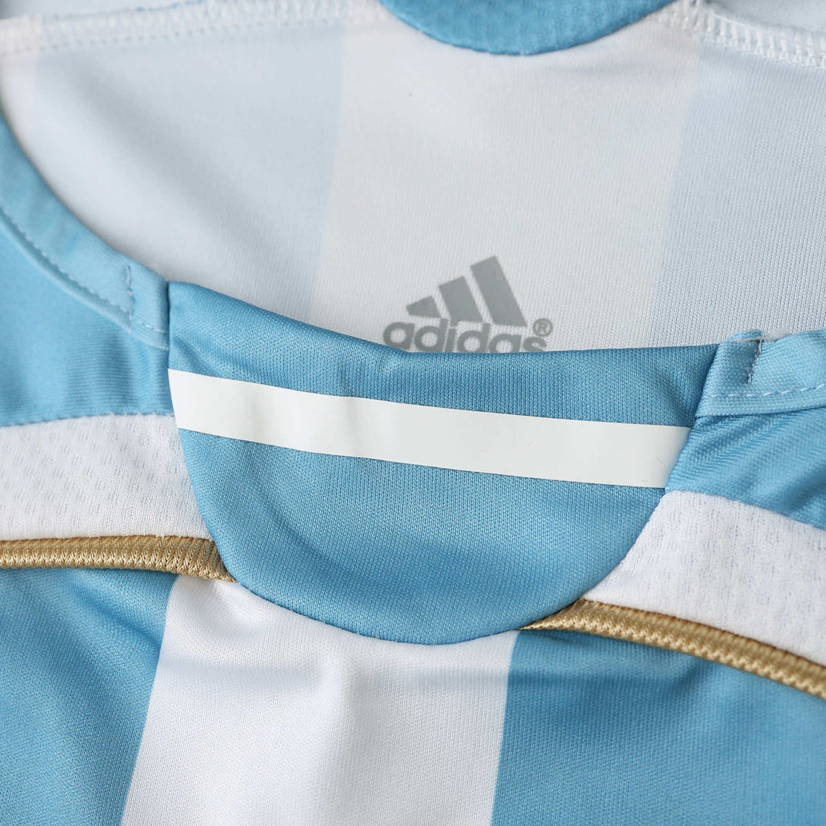 Argentina - Retro Home 2006 Jersey