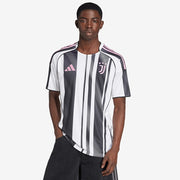 Juventus - Home 25/26 Men's Jersey