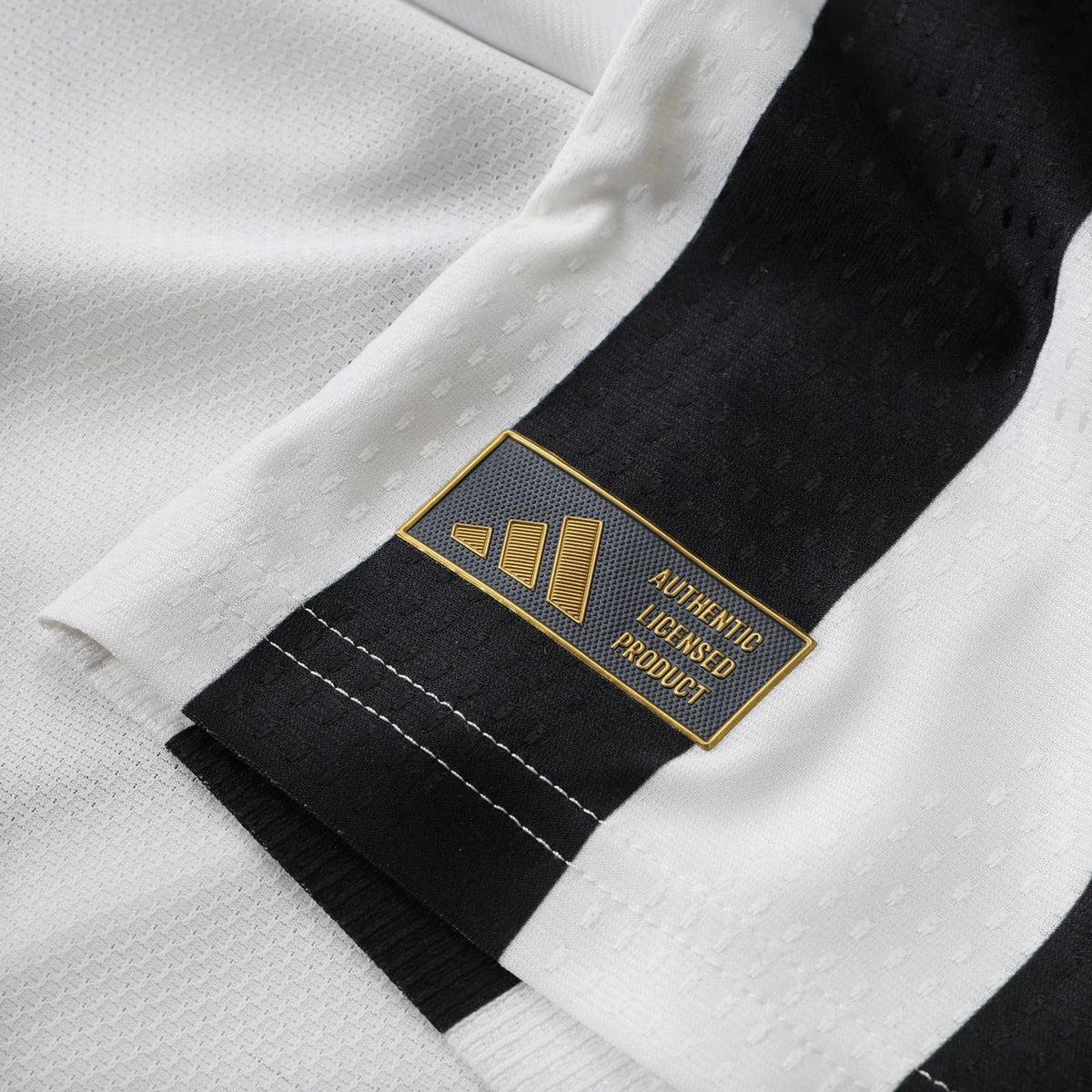 Juventus - Home 26/27 Player Edition Jersey