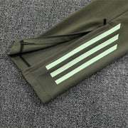 Real Madrid - Training 25/26 Tracksuit Kit