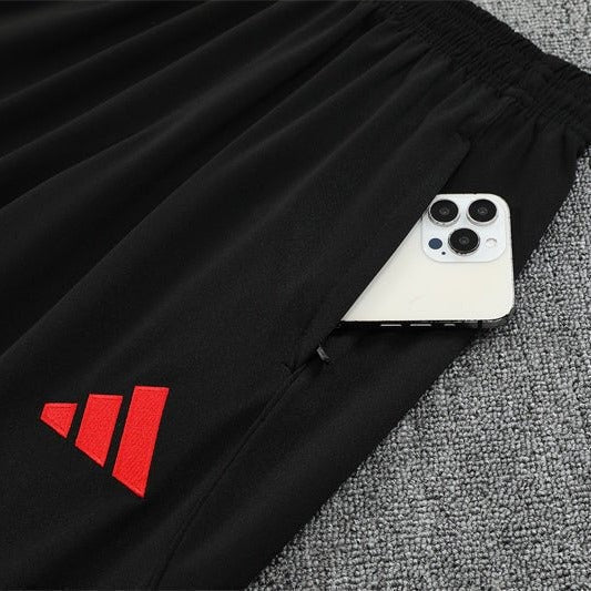 Liverpool - Pre-Match 25/26 Tracksuit Kit