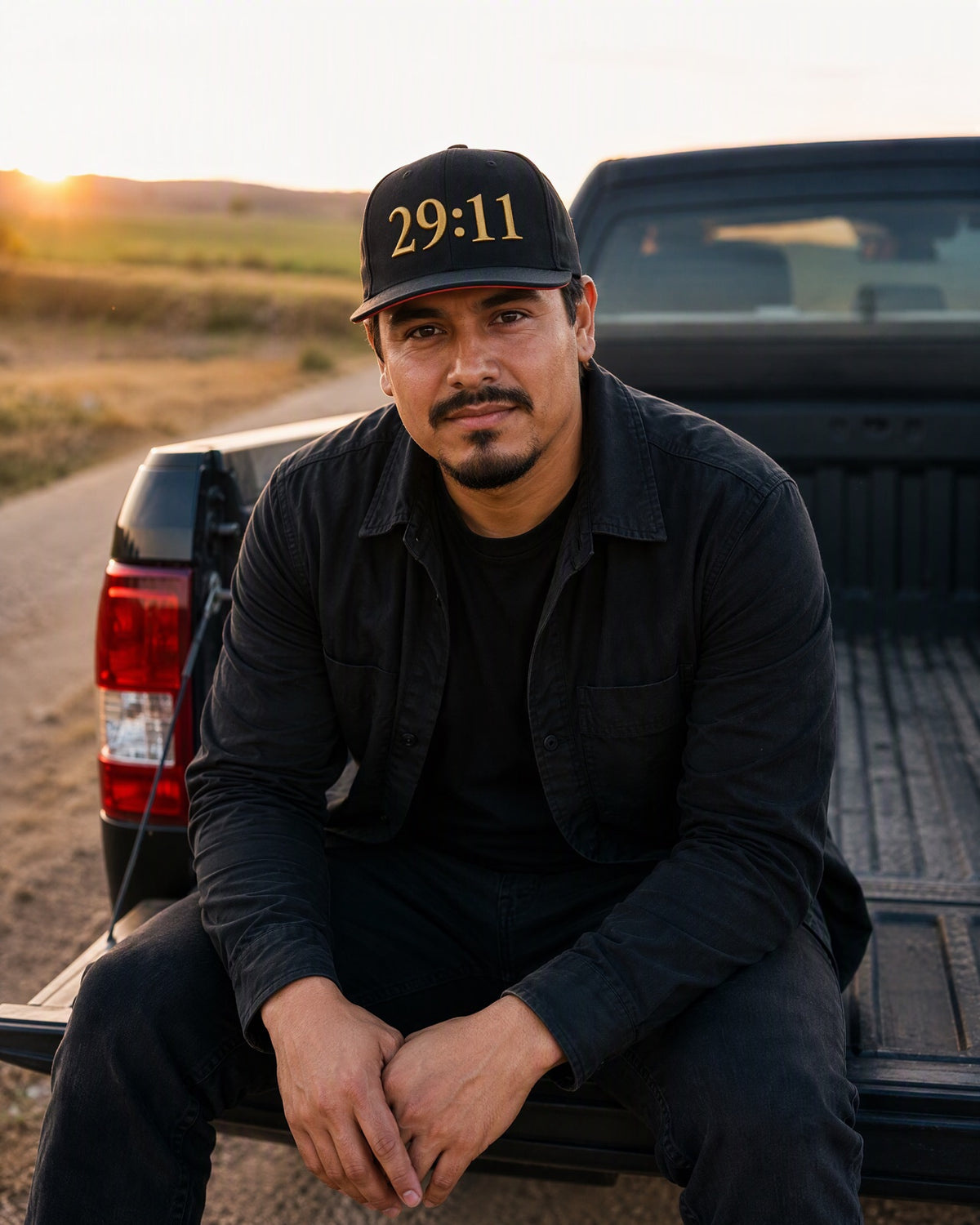 Gorra 29:11 puesta